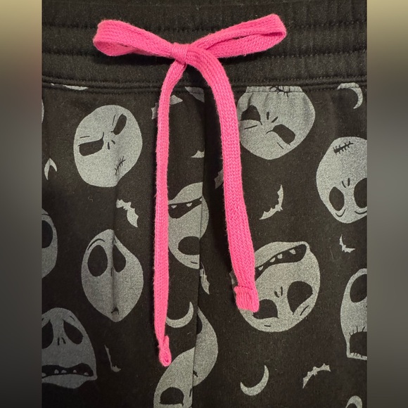 Disney Nightmare Before Christmas Women's Graphic Print Fleece Jogger Pants - Picture 4 of 11